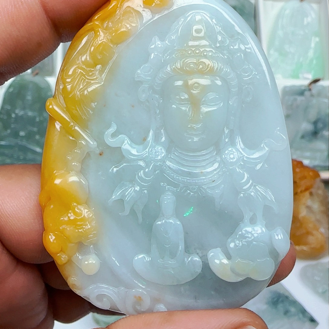 翡翠颈饰未镶嵌，