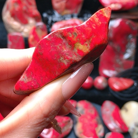 昌化鸡血石昌化鸡血石原石