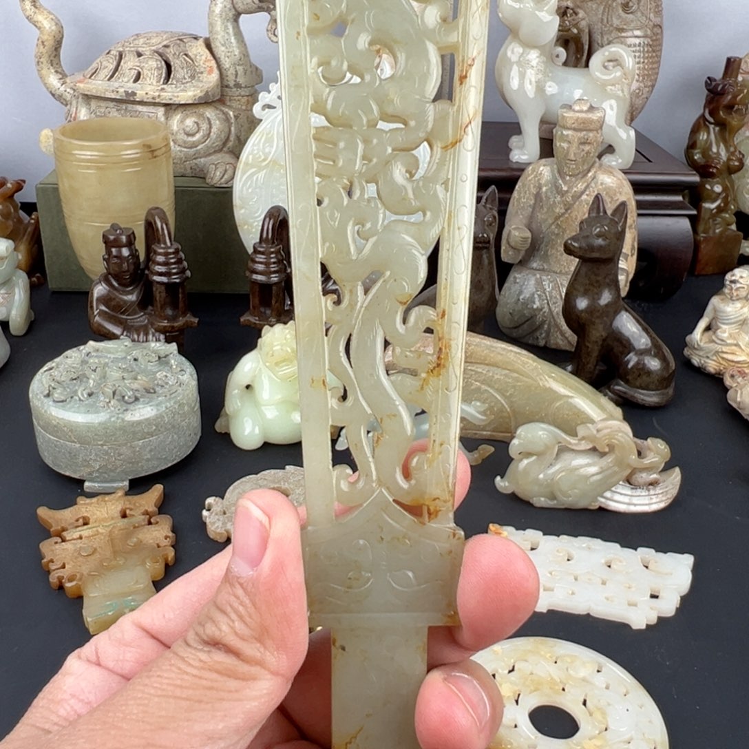 和田玉挂件未镶嵌好**荐