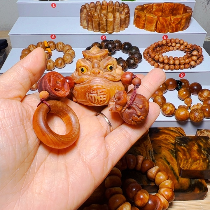 5***李木质非金属琥珀木金蝉