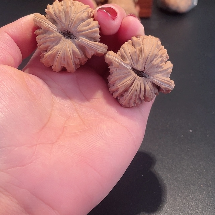 文玩核桃把件四座楼