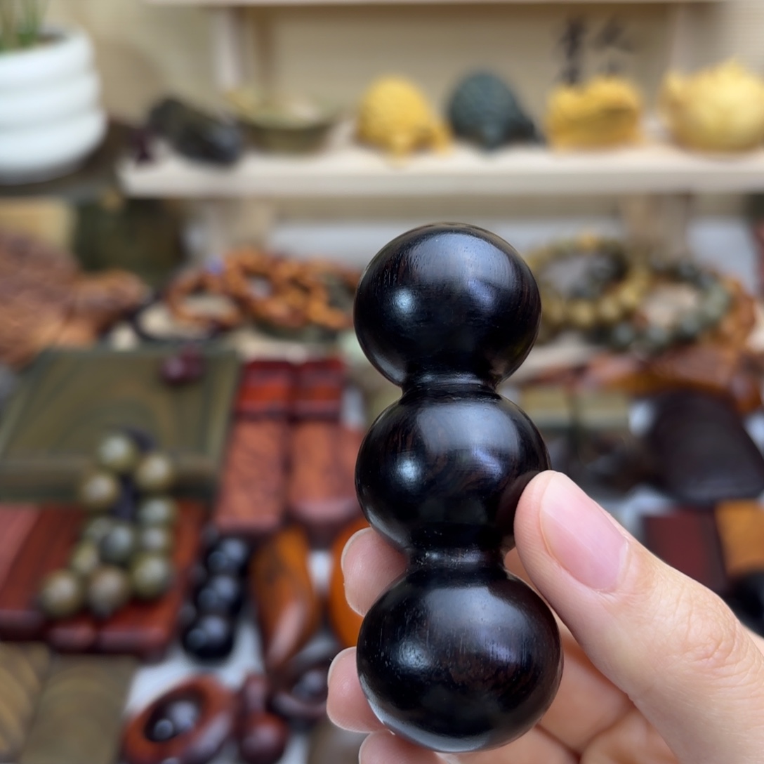 菲***囡木紫光檀木料工艺品