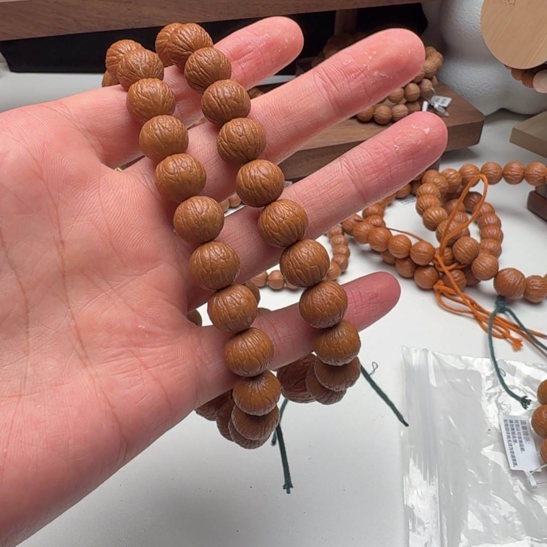 温***！吊坠猴头核桃13凤羽精卡精打底2条手持