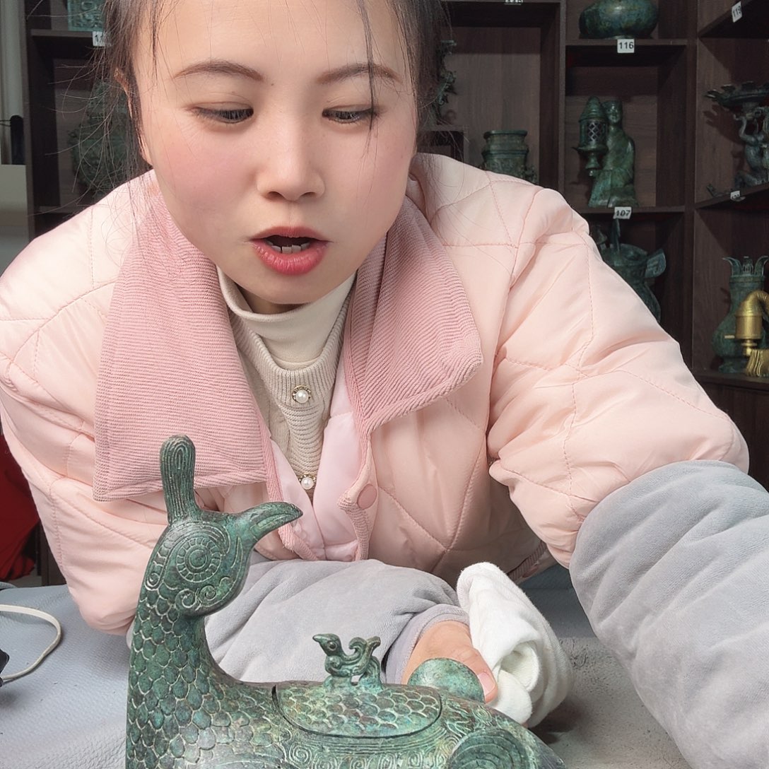 黄铜博山大剧院为观众奉献最新力作了许多