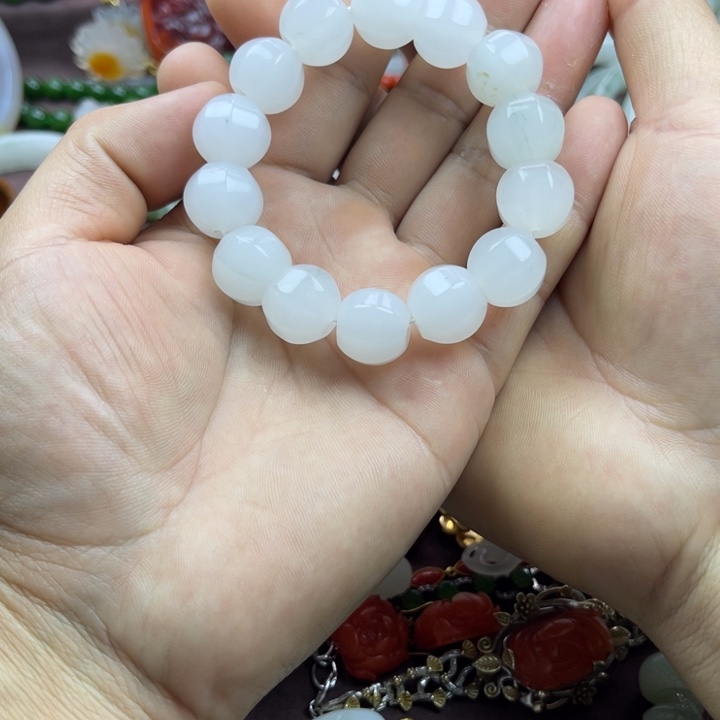 石英质玉未镶嵌手链