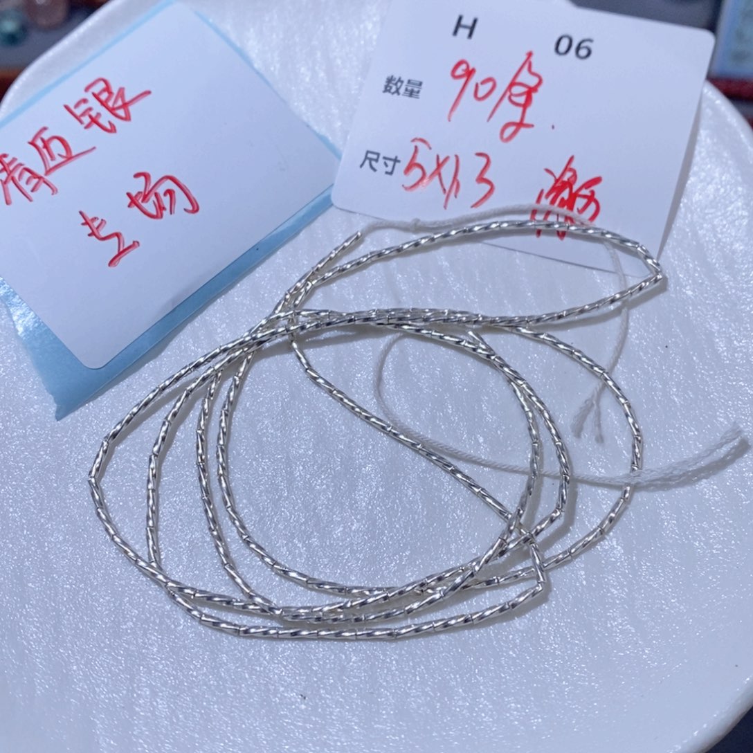 可****银S925镶嵌颈饰水晶H06