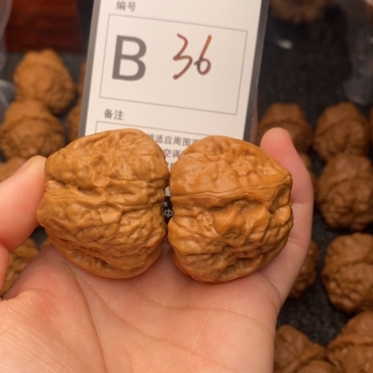 吊坠桃核我是第一百41