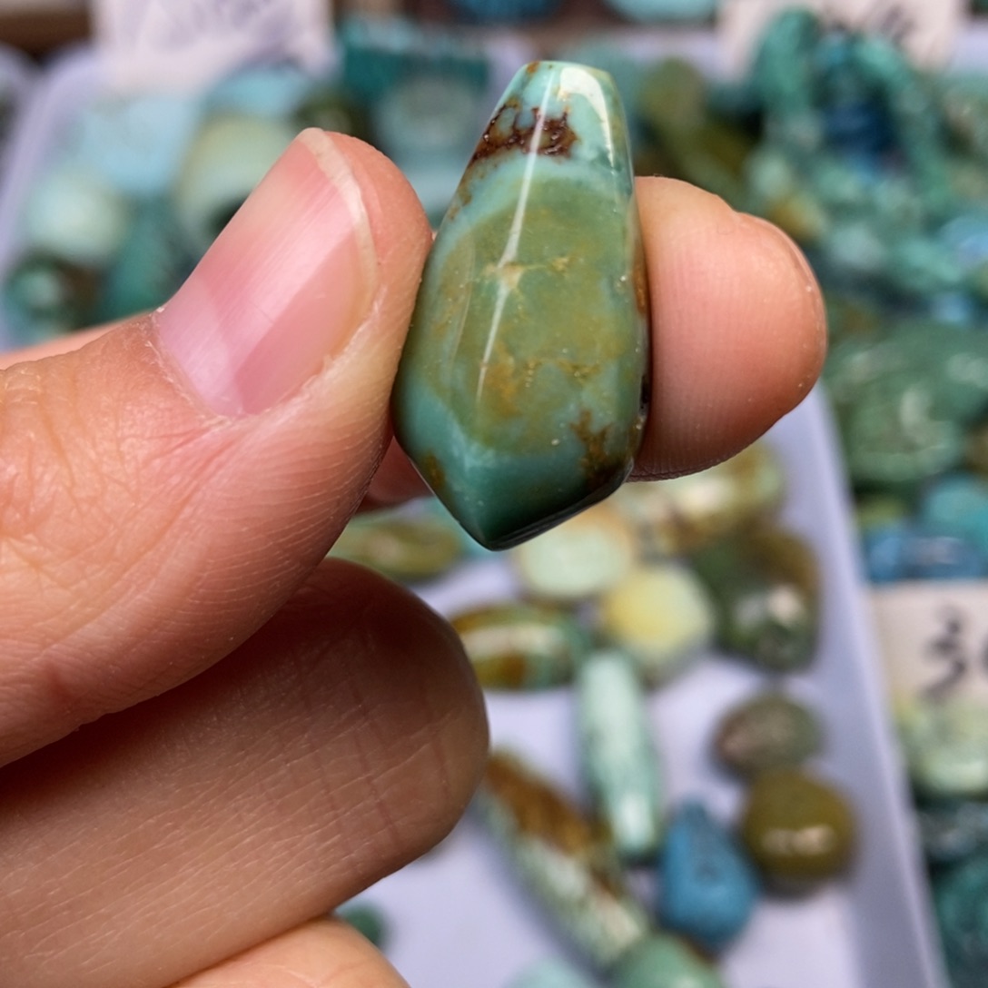 绿松石珠宝奇石未镶嵌