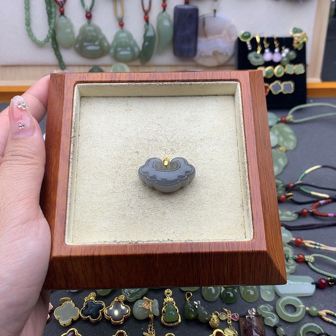 和田玉吊坠(不含链)银S925镶嵌