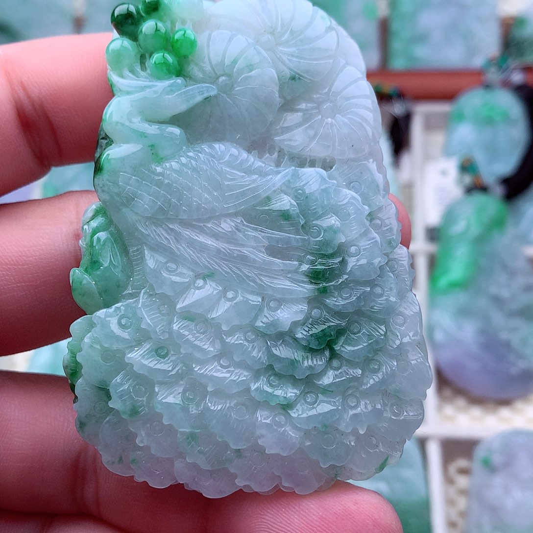 翡翠未镶嵌吊坠(不含链)