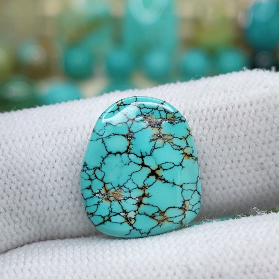 未镶嵌绿松石珠宝奇石