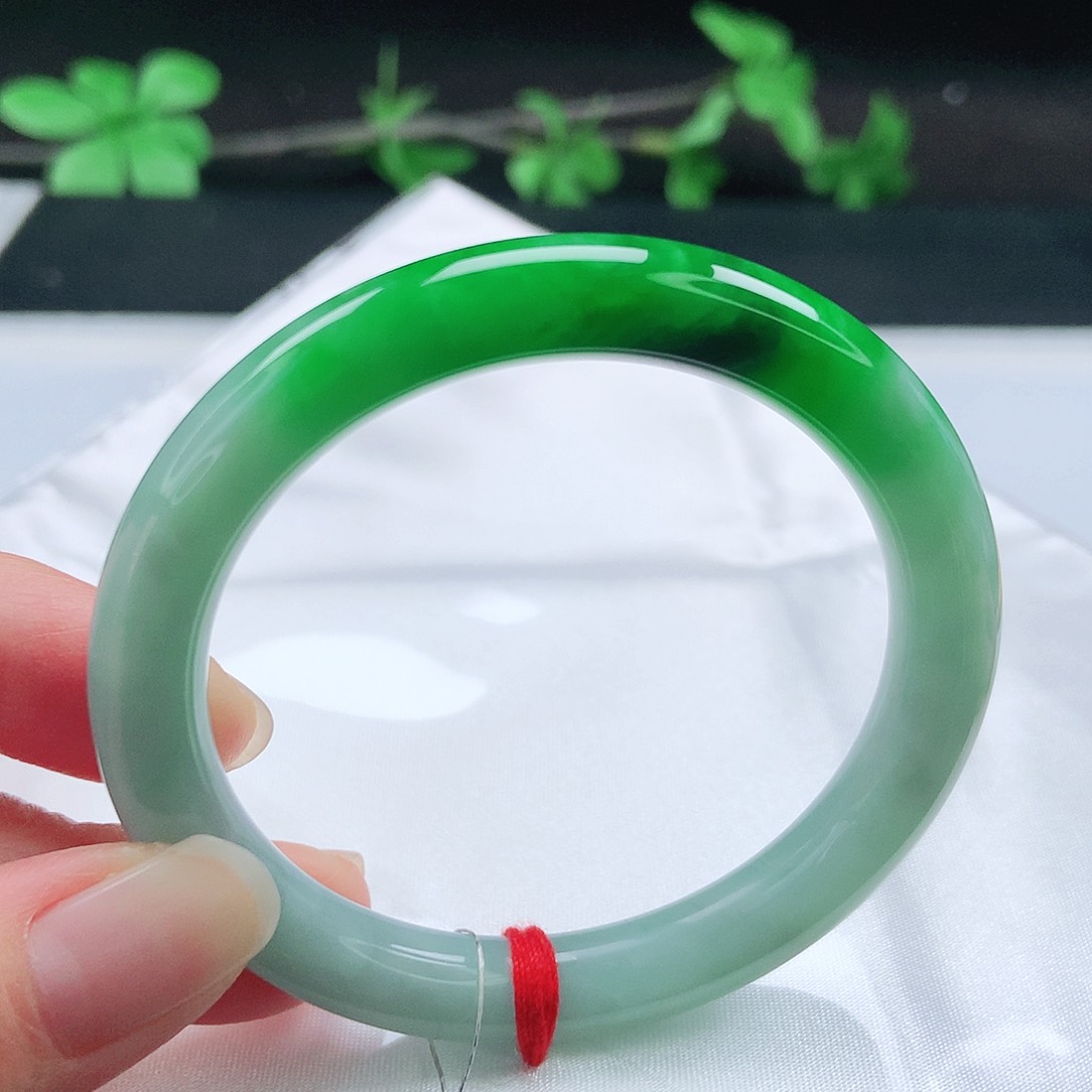 未镶嵌手镯（圆镯）翡翠52圆