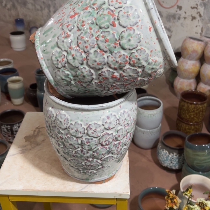 花盆紫砂口径18高度22两只正品