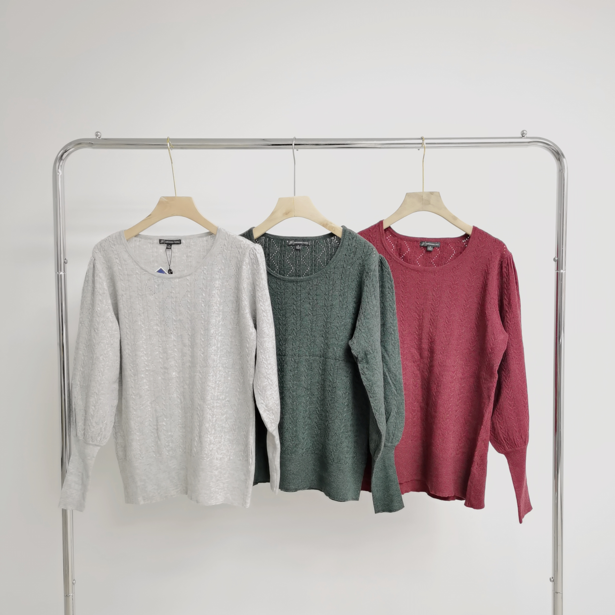 M113 圆领三色编花糯软针织休闲毛衣