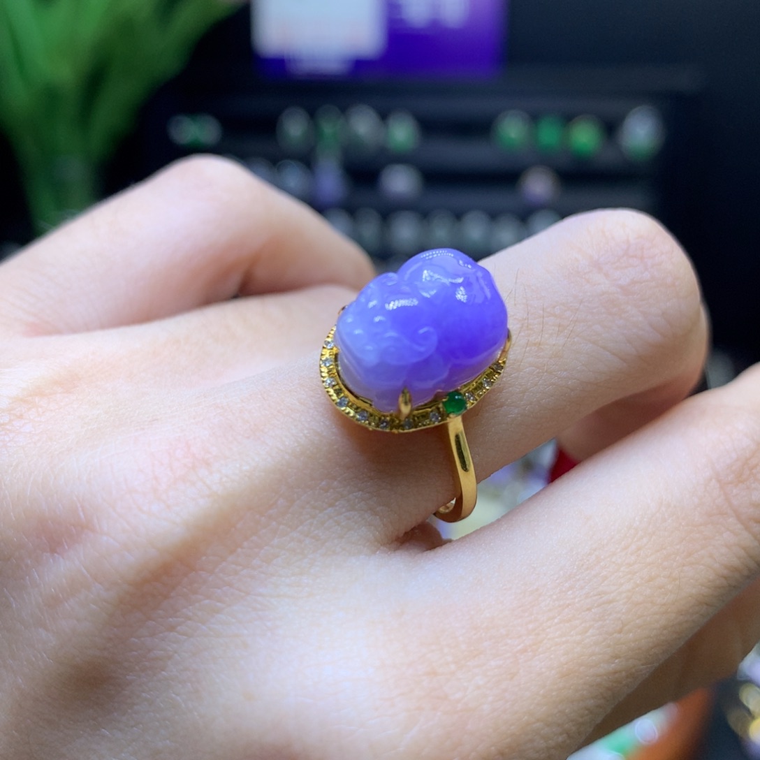 翡翠颈饰18K金镶嵌天然