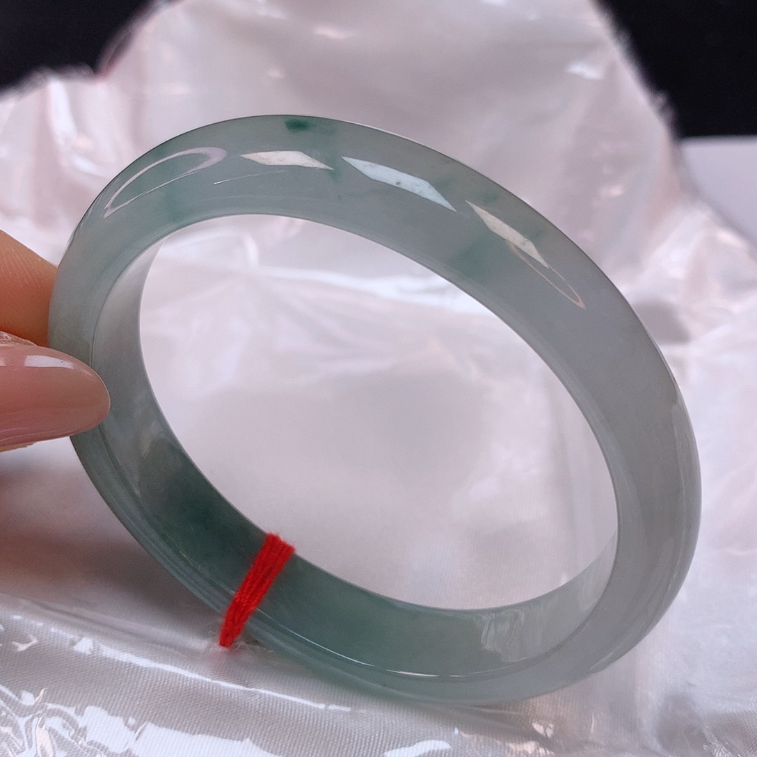 【闪购商品】翡翠手镯未镶嵌轩*55贵妃手镯