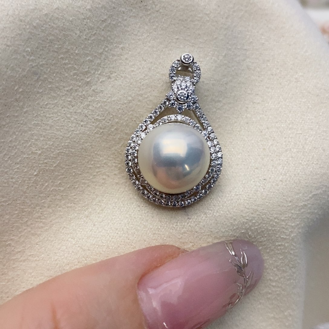 【闪购商品】淡水珍珠银S925镶嵌颈饰