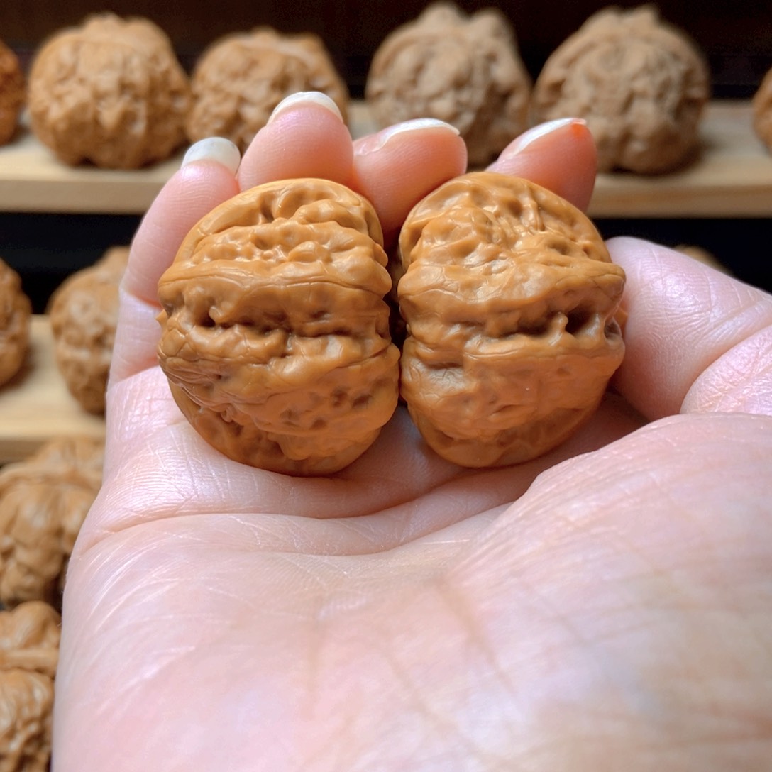 文玩核桃吊坠佳*蛤蟆头