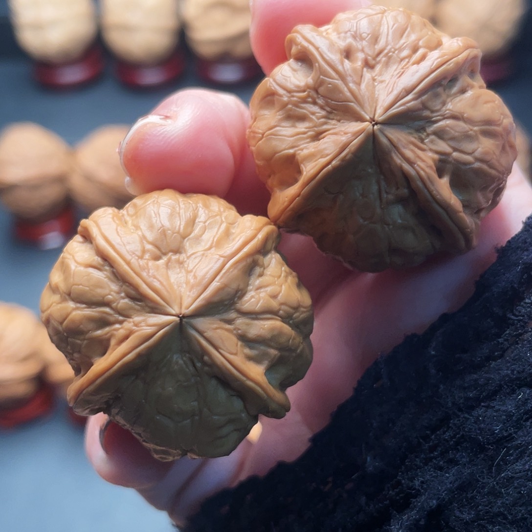 文玩核桃吊坠四棱……