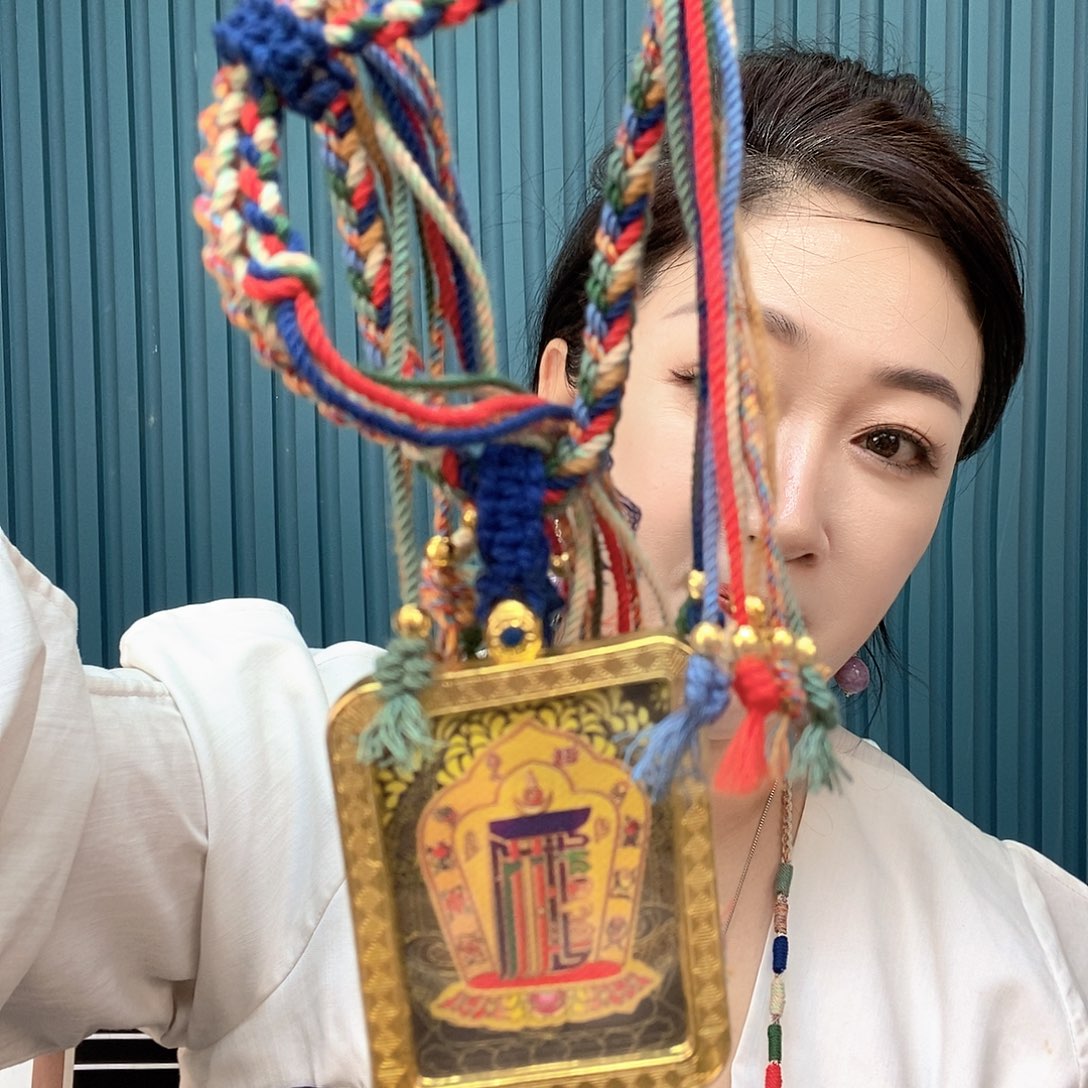 石英质玉手镯合金