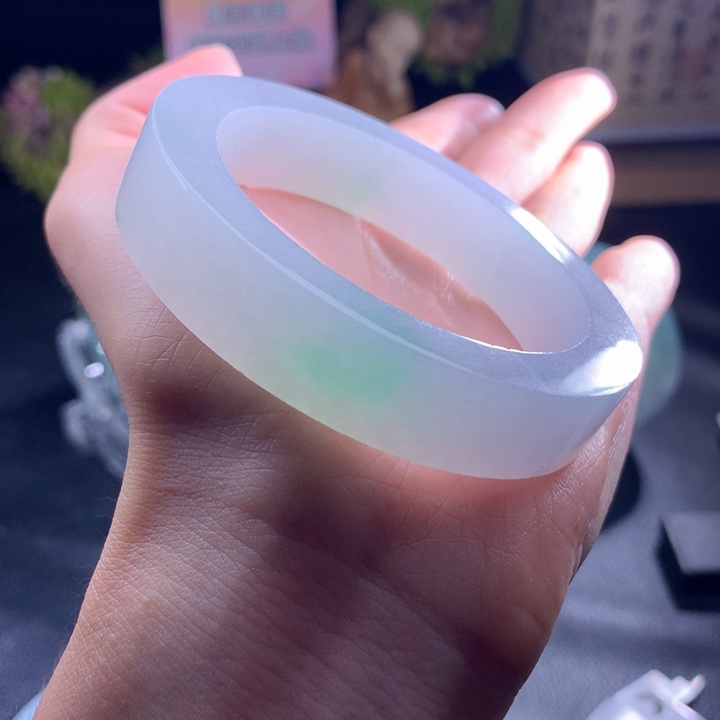 未镶嵌翡翠定制翡翠
