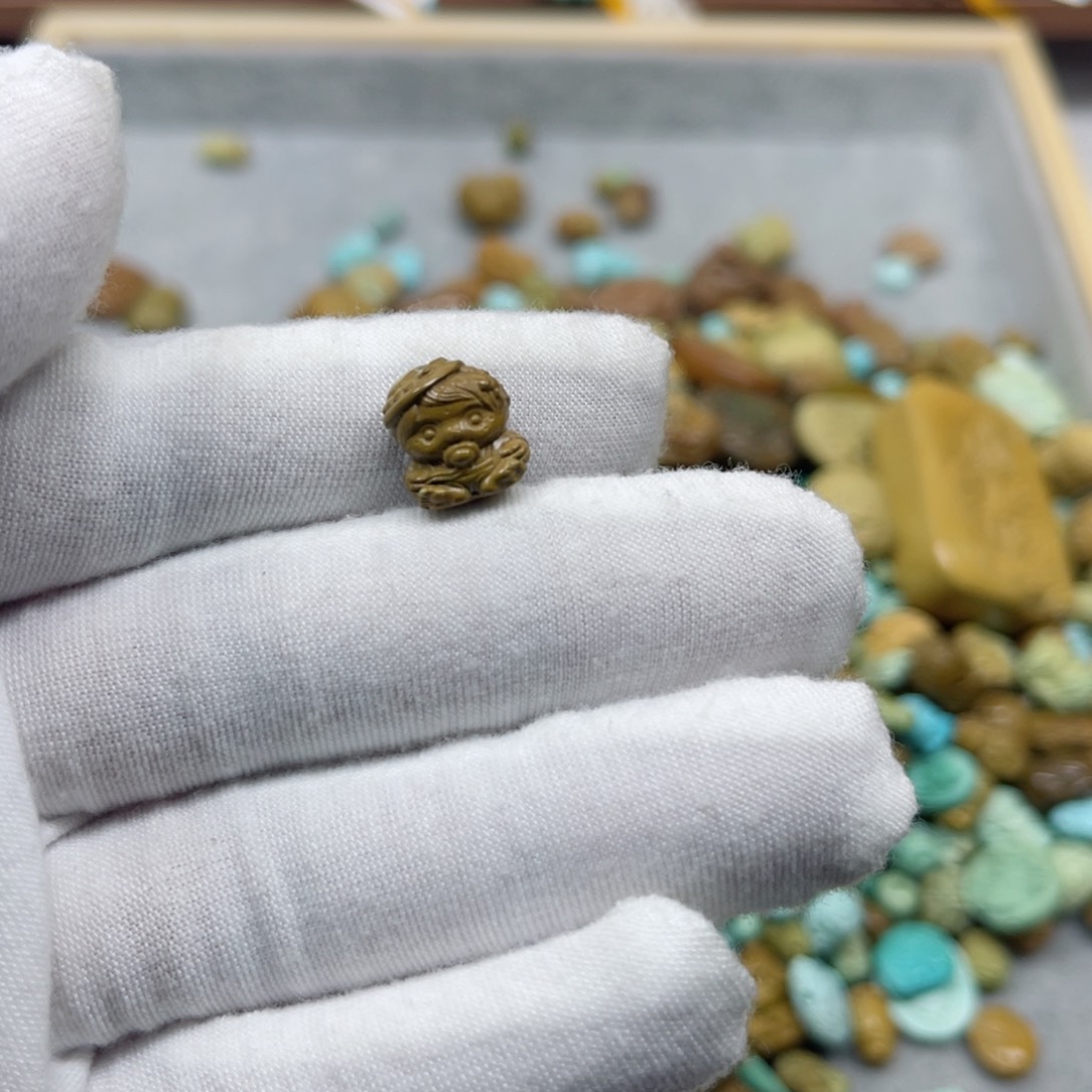 绿松石挂件未镶嵌