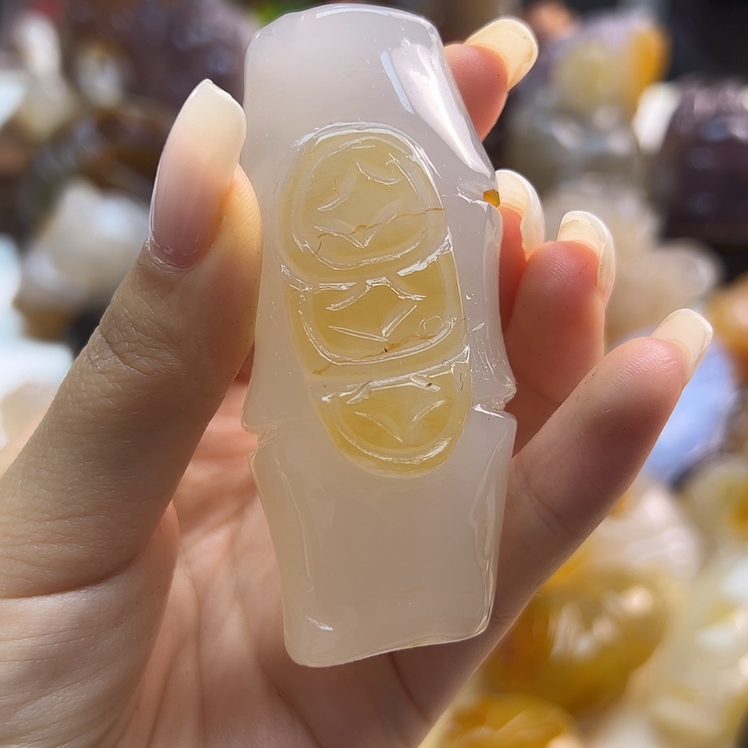 玛瑙/玉髓未镶嵌颈饰