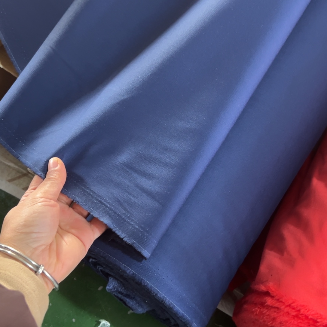 棉一米价港货原单纯棉深蓝斜纹纱卡1.4米宽果子对面仓库