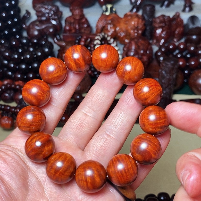 【闪购商品】檀香紫檀（小叶紫檀）