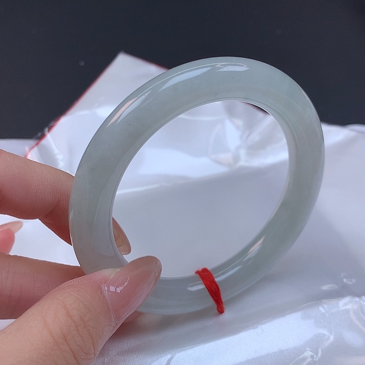 翡翠未镶嵌手镯54