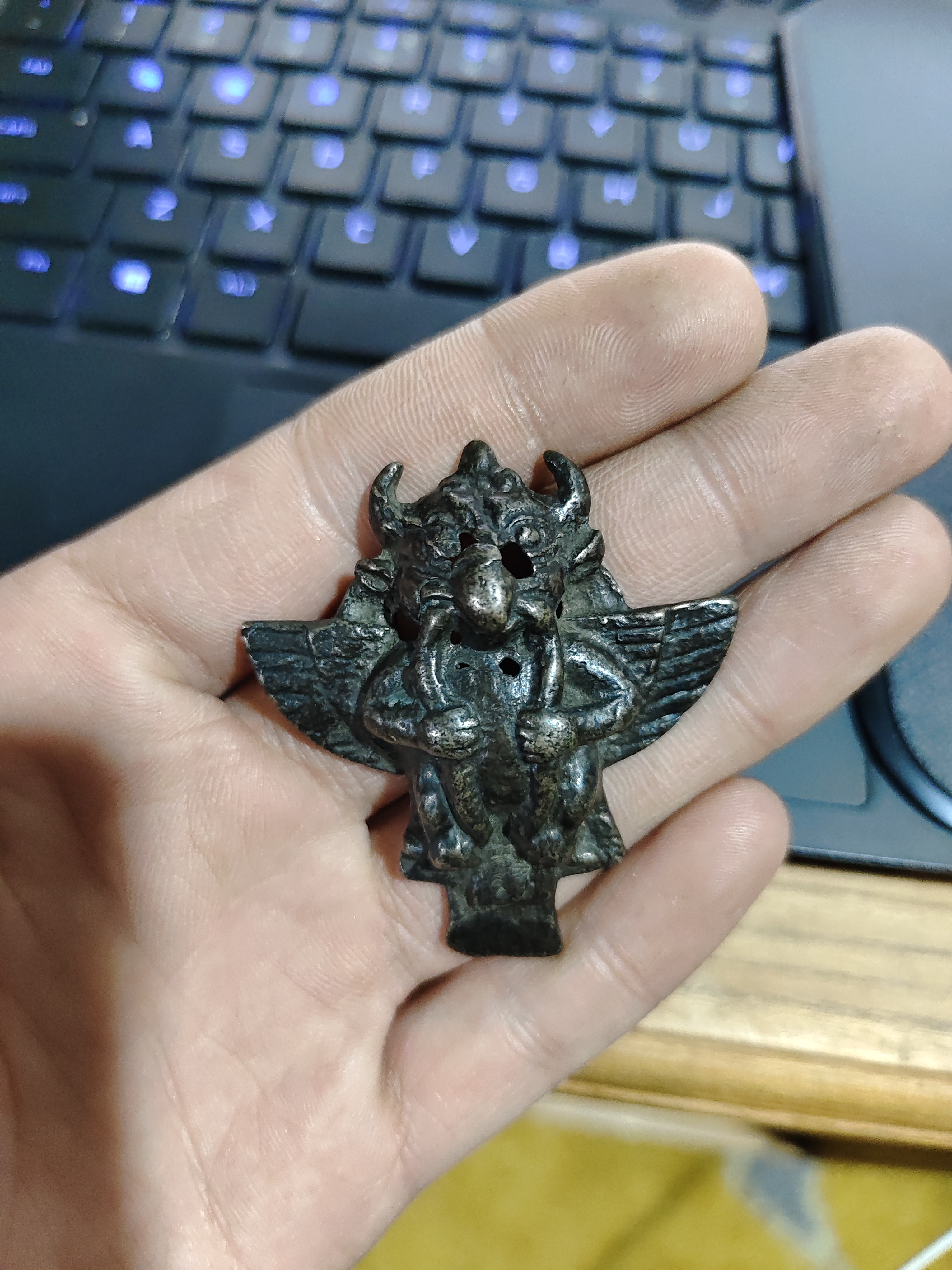 大鹏鸟托甲摆件饰品