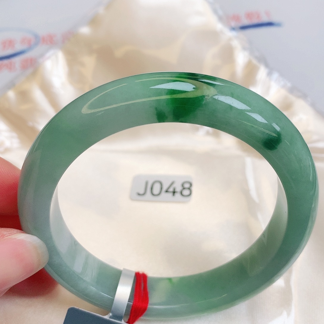 【闪购商品】翡翠手镯未镶嵌缅甸天然a货翡翠