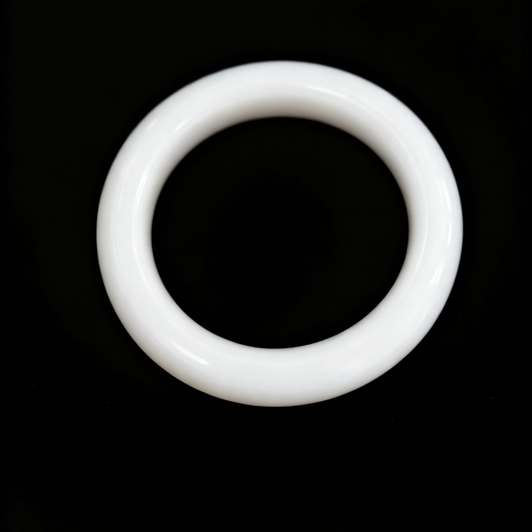 天然蛇纹石玉白月光象牙白手镯发一只手镯自选圈口