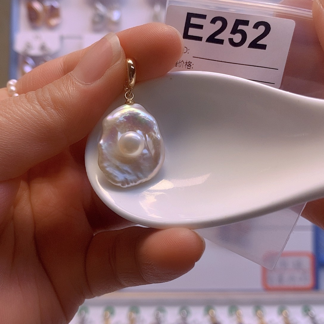 淡水珍珠颈饰银S925镶嵌