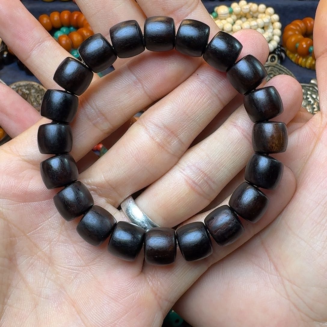 柏香籽/百香籽吊坠紫檀