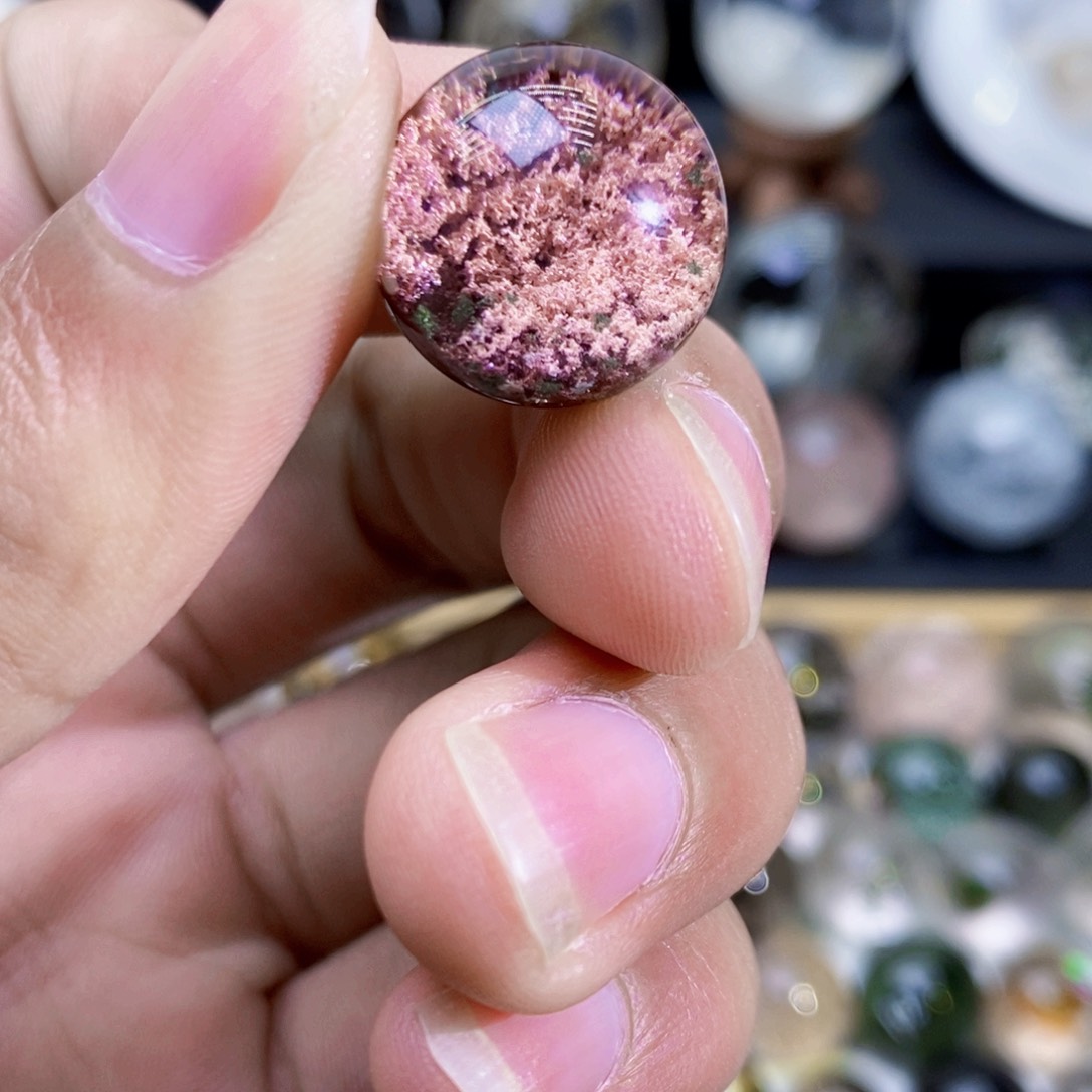 未镶嵌颈饰水晶水晶