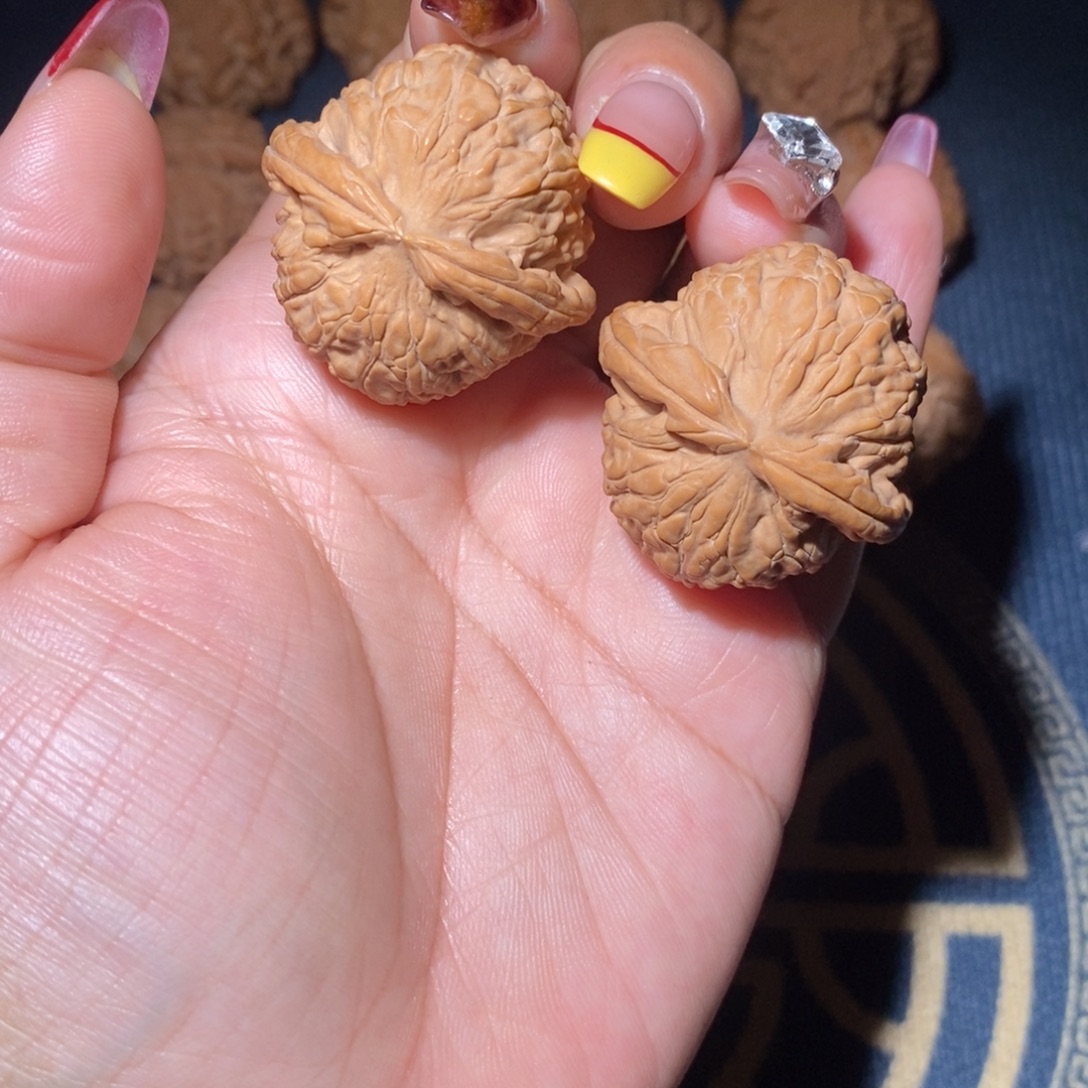 吊坠文玩核桃35尺全品白狮子