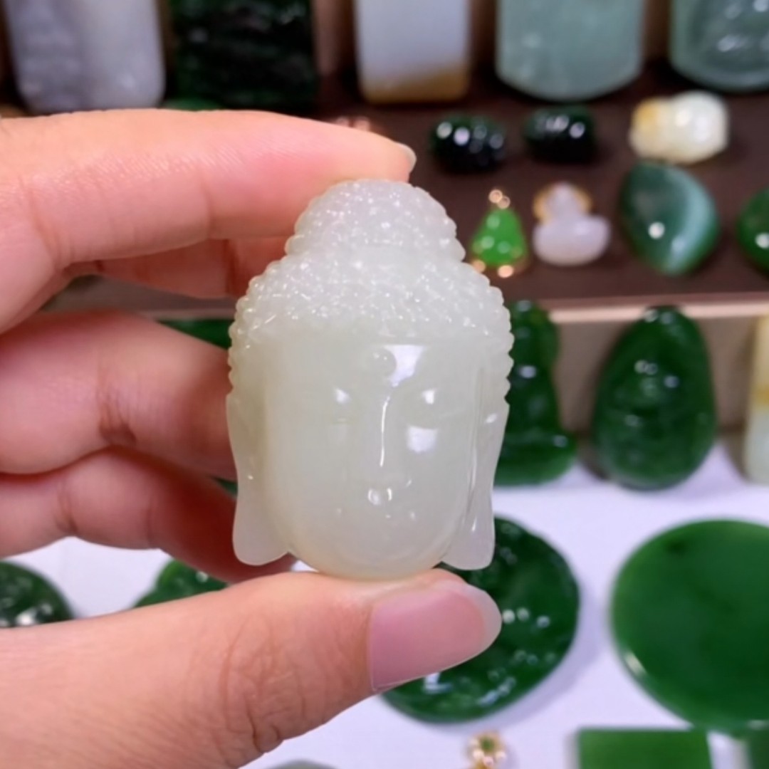 和田玉挂件未镶嵌