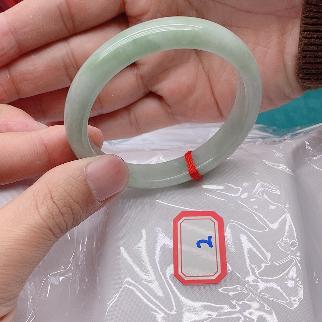 翡翠手镯未镶嵌元****阳A20000000