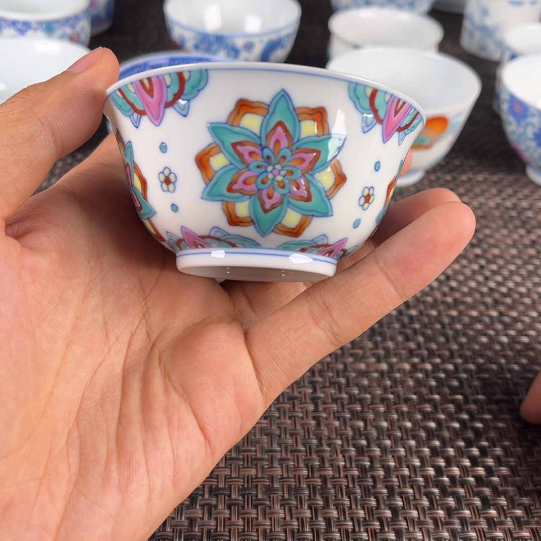 景德镇陶瓷杯子的