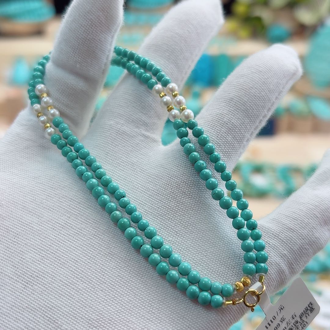 麦***当绿松石未镶嵌珠宝奇石