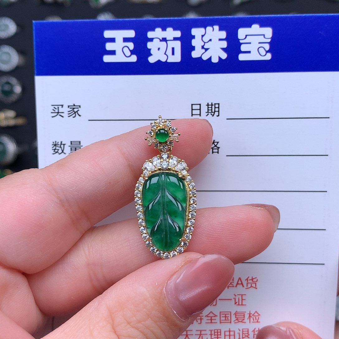 翡翠颈饰银S925镶嵌项链925