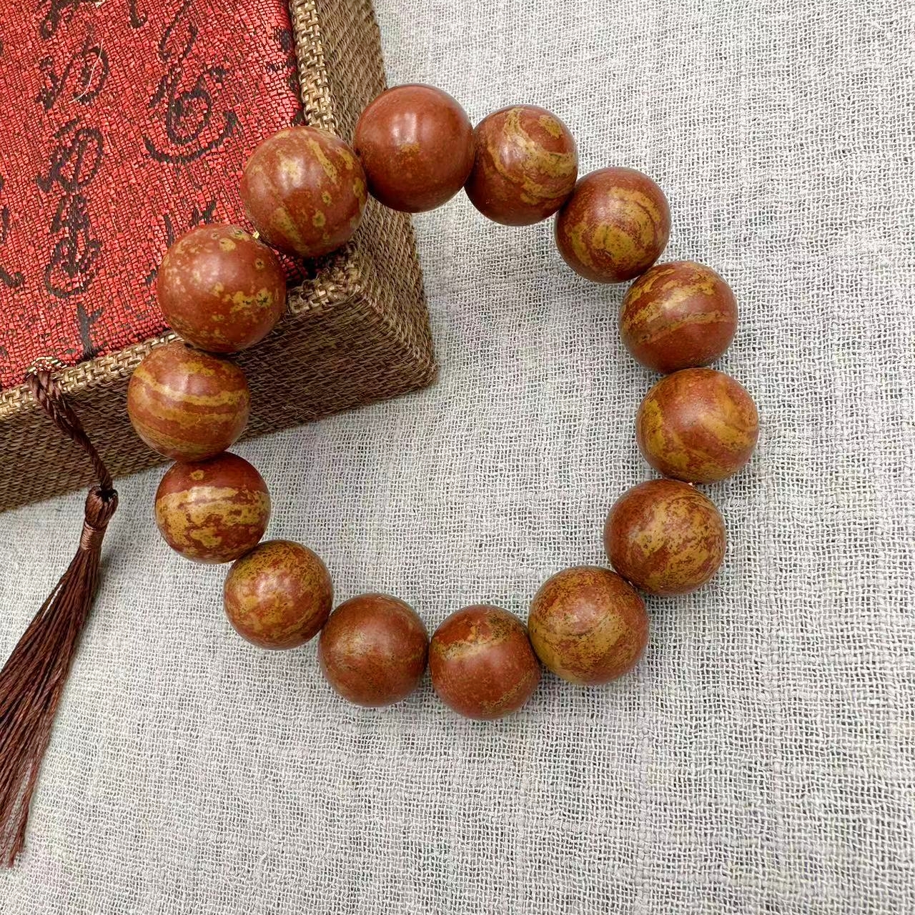 天然泗水砭石手串