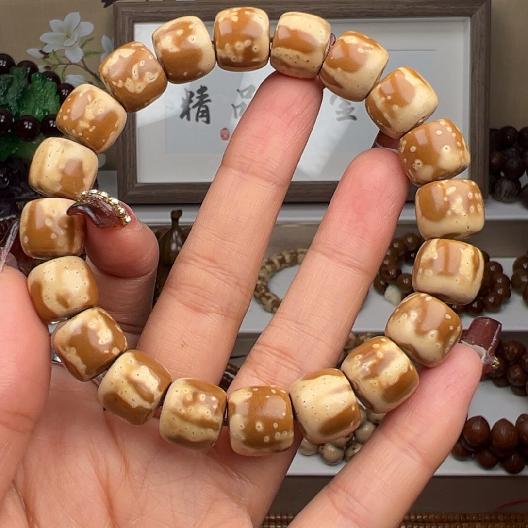 紫金鼠手串卡12+半实心花皮老型