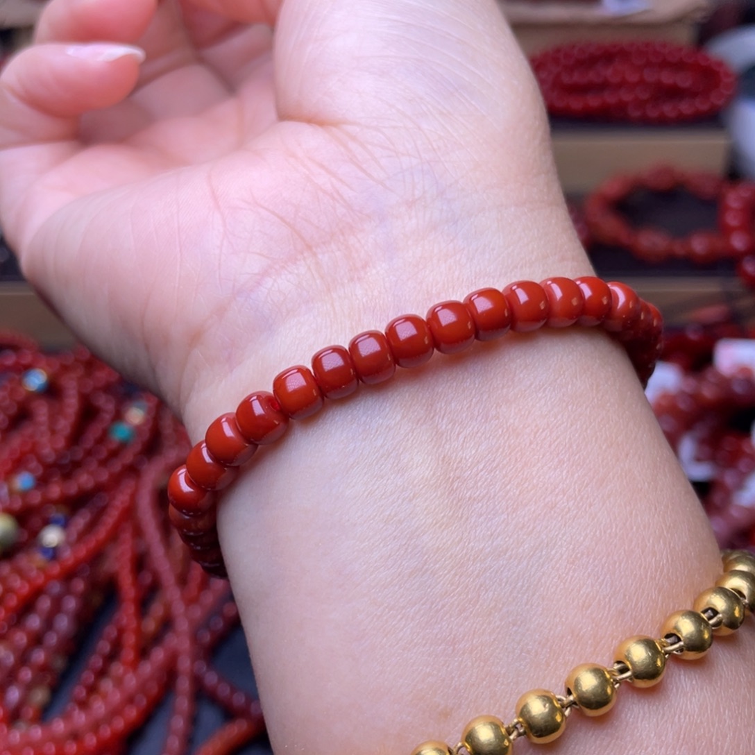 南红玛瑙未镶嵌项链