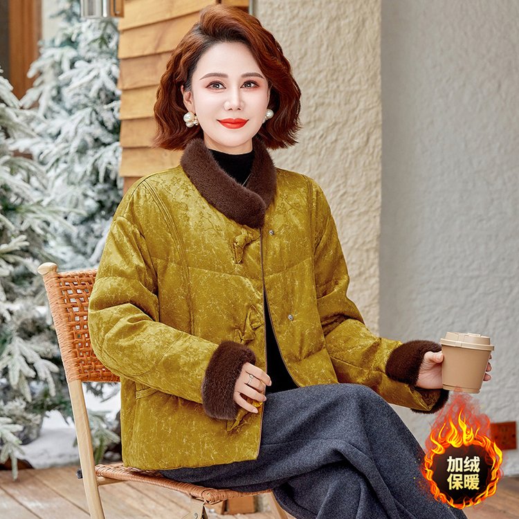 国风加厚中式宽松型短款印花保暖秋冬中老年女装加绒立领妈妈外套
