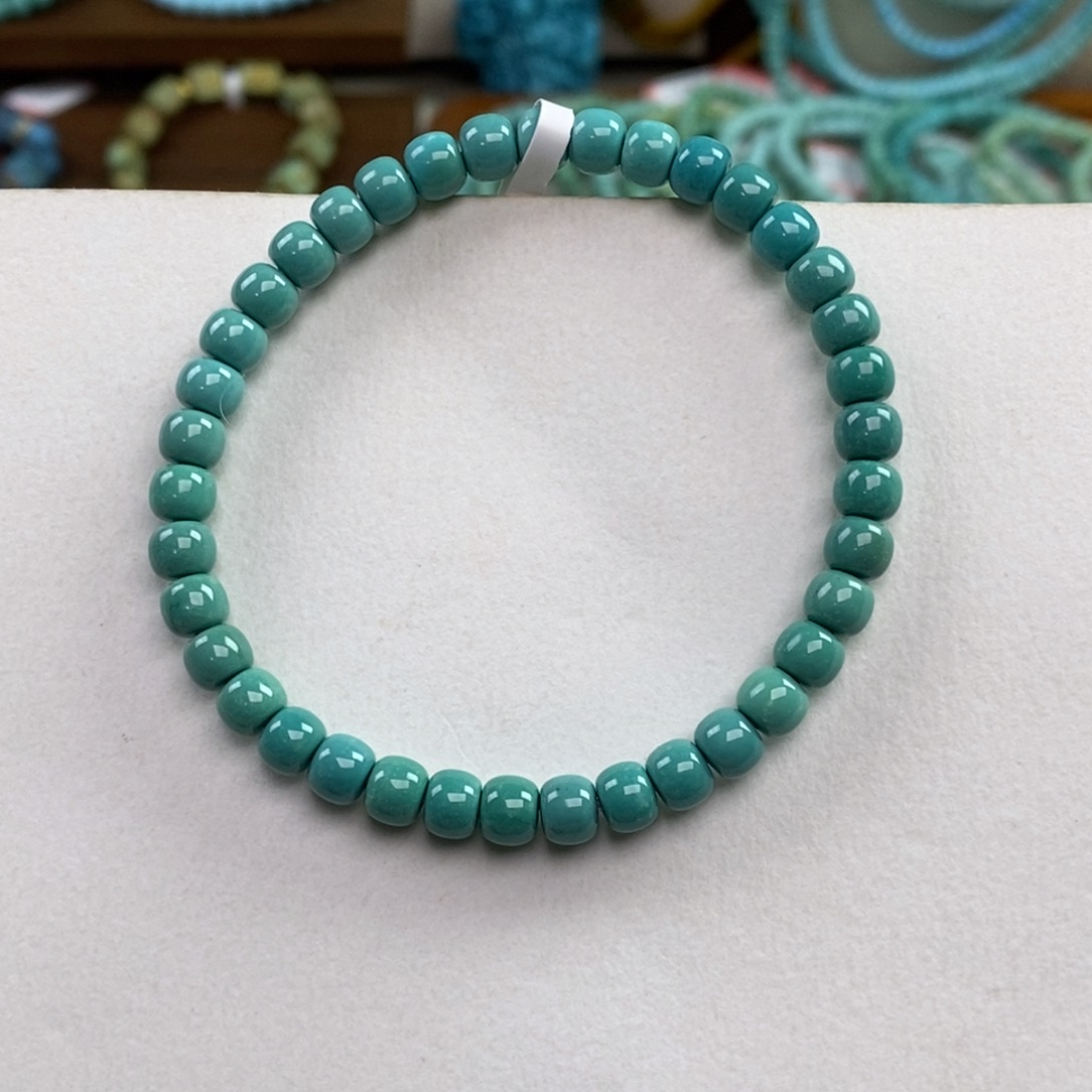 绿松石未镶嵌手串