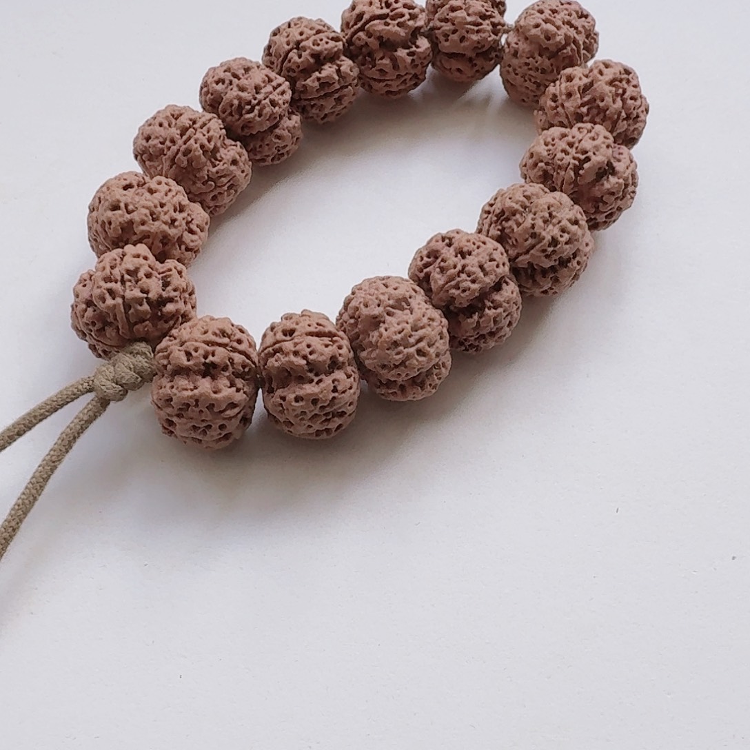 金刚菩提吊坠野生梅花