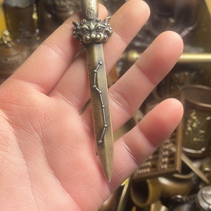 诚信经营铜器摆件