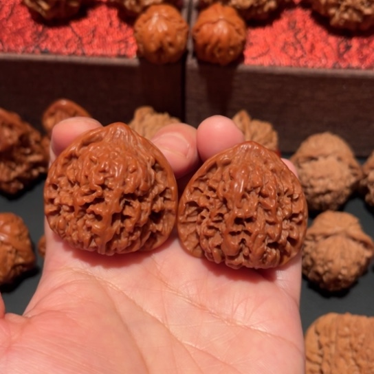 文玩核桃吊坠满天星